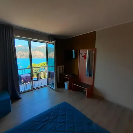 Antonella Hotel 3*